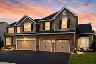 973 Spring White Dr, Upper Macungie Township, PA 18031 - Photo 2