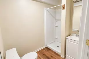 3496 Linden St, Bethlehem City, PA 18017 - Photo 2