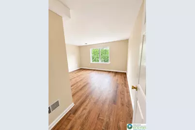 3496 Linden Street #Upper, Bethlehem, PA 18017 - Photo 6