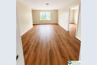 3496 Linden Street #Upper, Bethlehem, PA 18017 - Photo 8