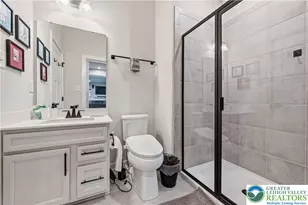 817 Hendon Ln, North Catasauqua Bor, PA 18032 - Photo 20