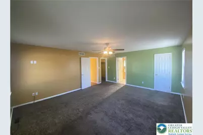 3104 Peacock Drive, Bethlehem Township, PA 18020 - Photo 10
