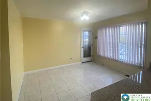 3104 Peacock Dr, Bethlehem Township, PA 18020 - Photo 6