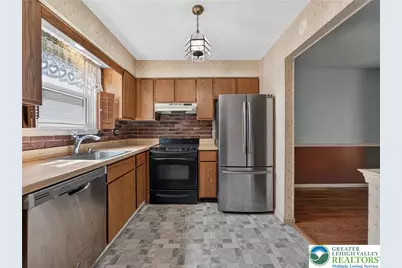 316 Parkside Drive, Macungie Boro, PA 18062 - Photo 6