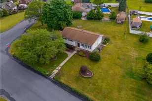32 Robert Dr, Allentown City, PA 18104 - Photo 6