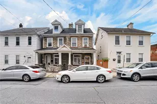 142 2nd St, Catasauqua Boro, PA 18032 - Photo 1