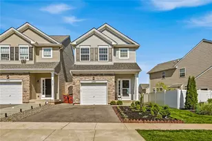 3155 Huntington Ln, Forks Twp, PA 18040 - Photo 1