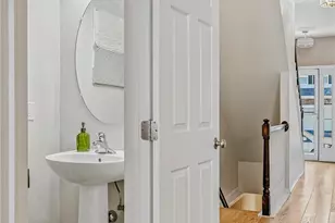 3155 Huntington Ln, Forks Twp, PA 18040 - Photo 6