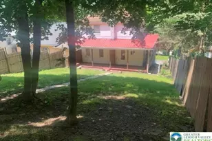 421 E Railroad St, Nesquehoning, PA 18240 - Photo 4