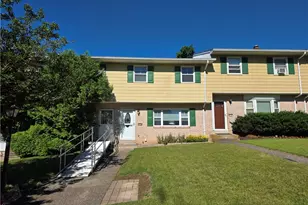 6210 Glen Ct, Heidelberg Township, PA 18053 - Photo 2