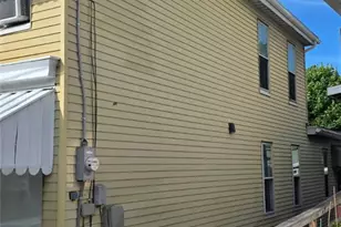 109 2nd St, Coaldale, PA 18218 - Photo 2