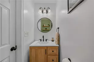 175 E Beil Ave, Nazareth Boro, PA 18064 - Photo 24