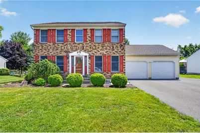 175 E Beil Avenue, Nazareth Boro, PA 18064 - Photo 2