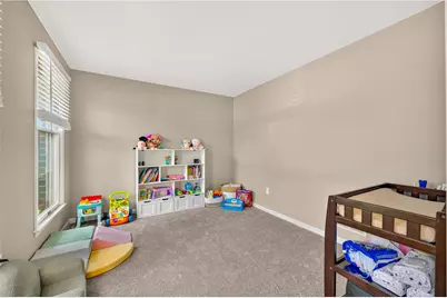 175 E Beil Avenue, Nazareth Boro, PA 18064 - Photo 6