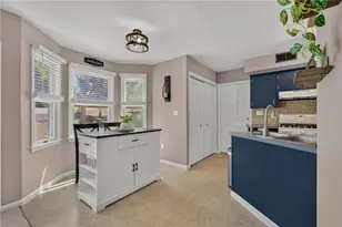 175 E Beil Ave, Nazareth Boro, PA 18064 - Photo 18
