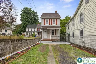 580 S Benner Ave, Fountain Hill Boro, PA 18015 - Photo 2