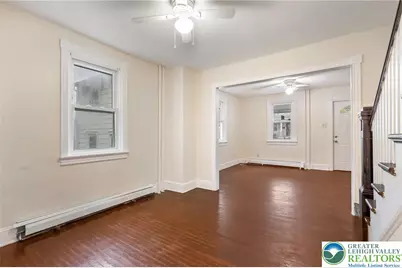 580 S Benner Avenue, Fountain Hill Boro, PA 18015 - Photo 12