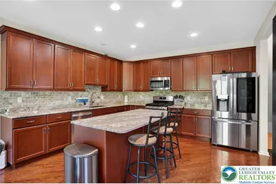 560 Quaker Ridge Terrace, Williams Township, PA 18042 - Photo 12