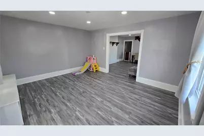 883 N Locust Street, Hazle Township, PA 18201 - Photo 10