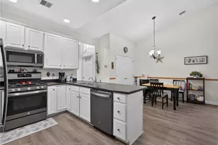 1820 Felicity Ln, Lower Saucon Township, PA 18055 - Photo 12