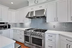 1161 Sunset Dr, East Brunswick Twp, PA 17961 - Photo 8