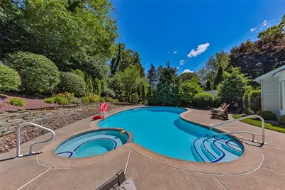 3557 Southwood Drive, Palmer Twp, PA 18045 - Photo 2