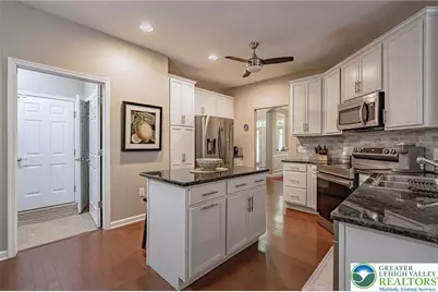 5311 Glory Way, Hanover Twp, PA 18017 - Photo 12