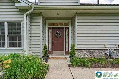 5311 Glory Way, Hanover Twp, PA 18017 - Photo 2