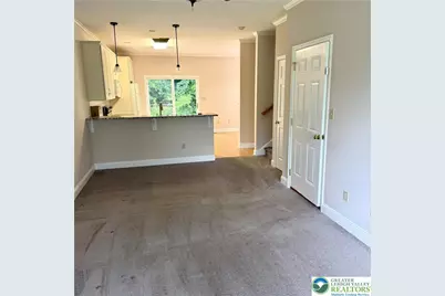 523 Kemmerer Lane, Allentown City, PA 18104 - Photo 2