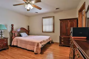 1187 E 4th St, Bethlehem City, PA 18015 - Photo 8