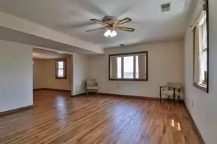1187 E 4th St, Bethlehem City, PA 18015 - Photo 8