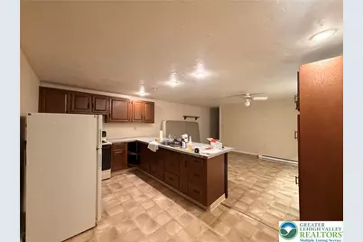 213 E Bertsch Street #3, Lansford, PA 18232 - Photo 2