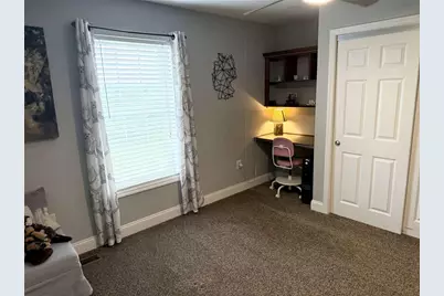 211 Bushkill Terr, Bushkill Twp, PA 18064 - Photo 28