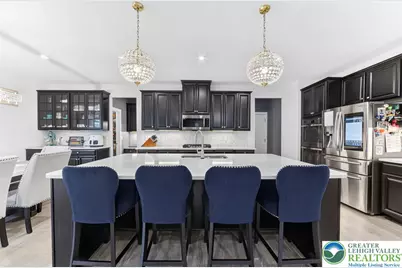 3952 Orth Street, Bethlehem Township, PA 18020 - Photo 2