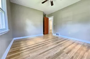 12 Lynwood Ave, Easton, PA 18045 - Photo 12