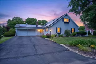 1319 Warba Dr, Upper Macungie Township, PA 18104 - Photo 1