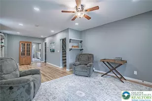 18 S 14th St, Easton, PA 18042 - Photo 6