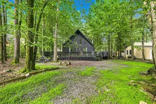 123 Oneida Dr, Coolbaugh Twp, PA 18347 - Photo 4