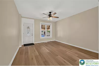 948 W Chew Street, Allentown City, PA 18102 - Photo 8