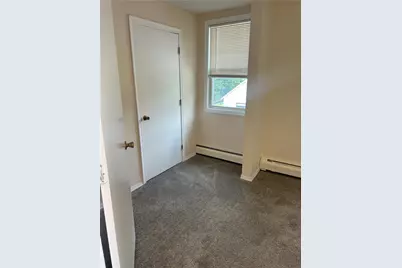 1597 Delaware #6, Upper Mt Bethel Twp, PA 18343 - Photo 6
