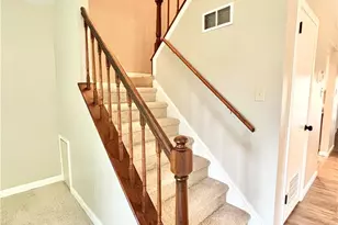 1726 Saratoga Ct, South Whitehall Township, PA 18104 - Photo 14
