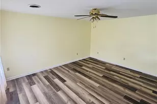 2802 Northampton, Easton, PA 18045 - Photo 2