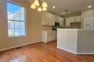 1866 Gregory Pl, Lower Saucon Township, PA 18055 - Photo 10