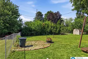 2215 E Pennsylvania St, Allentown City, PA 18109 - Photo 40