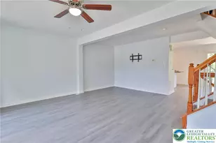 7832 Red Hawk Ct, Upper Macungie Township, PA 18031 - Photo 6