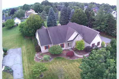 1005 Buckingham Drive, Salisbury Township, PA 18103 - Photo 2