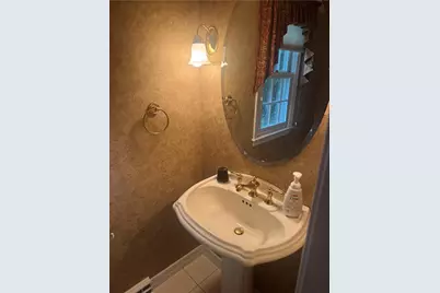 1005 Buckingham Drive, Salisbury Township, PA 18103 - Photo 24