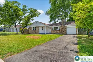 1543 Eaton Ave, Bethlehem City, PA 18018 - Photo 4