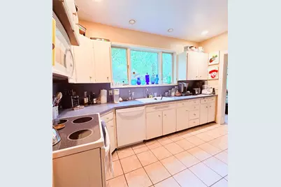 377 Shawnee Drive, Easton, PA 18042 - Photo 8