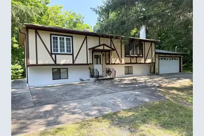 1108 Mink Court N, Lehman Twp, PA 18324 - Photo 2